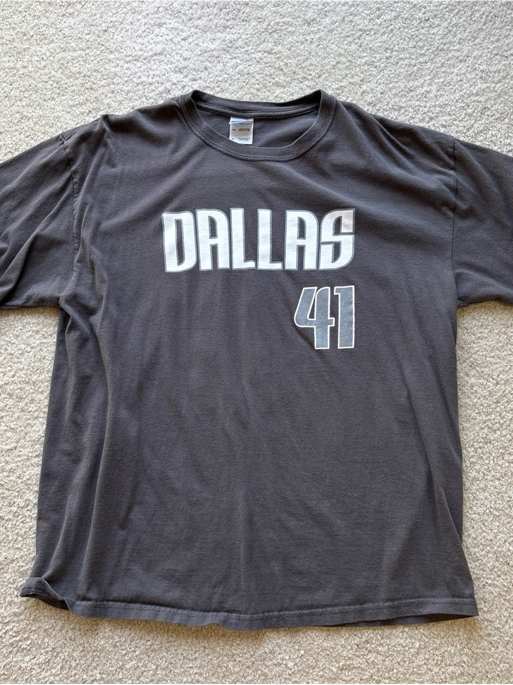 Dirk Nowitzki MVP 41 Dallas Mavericks Grey T-Shirt Size XL